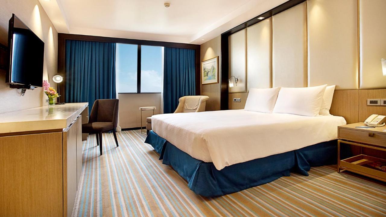 Hotel Marco Polo Plaza Cebu Stadt Exterior foto Deluxe Room